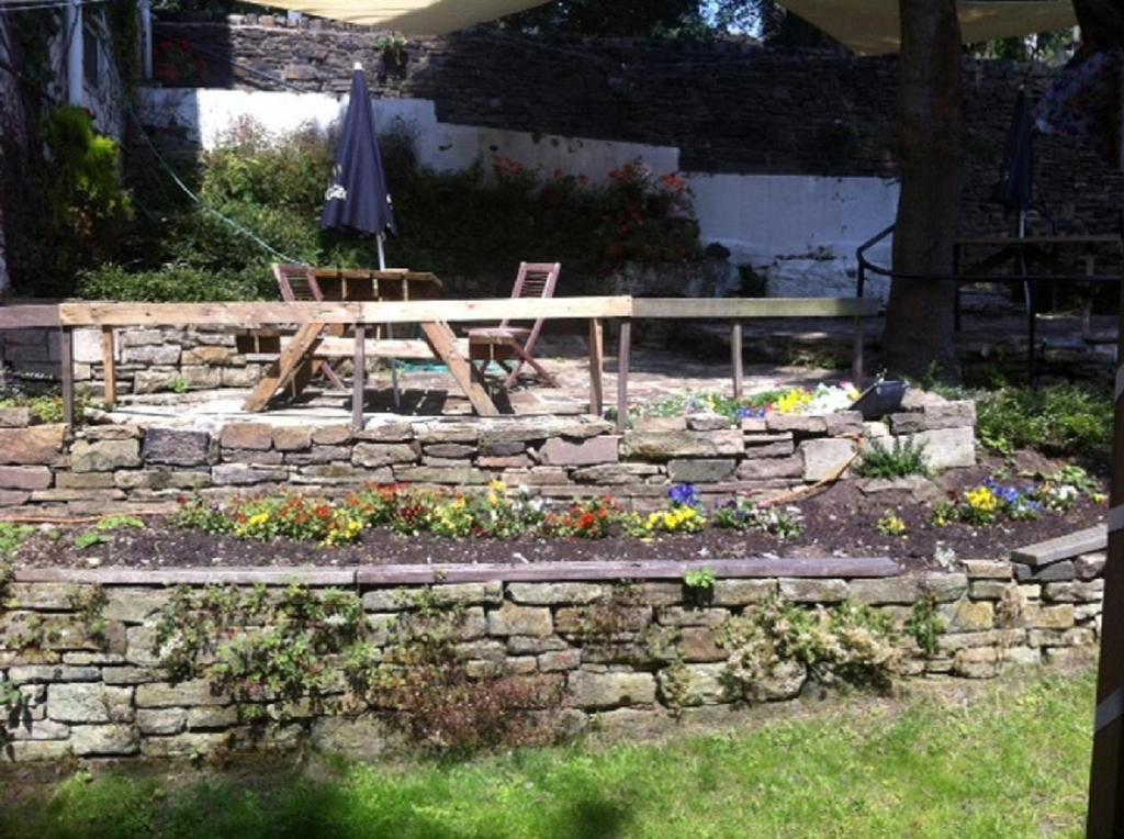 The Red Lion Inn Holmfirth Kültér fotó