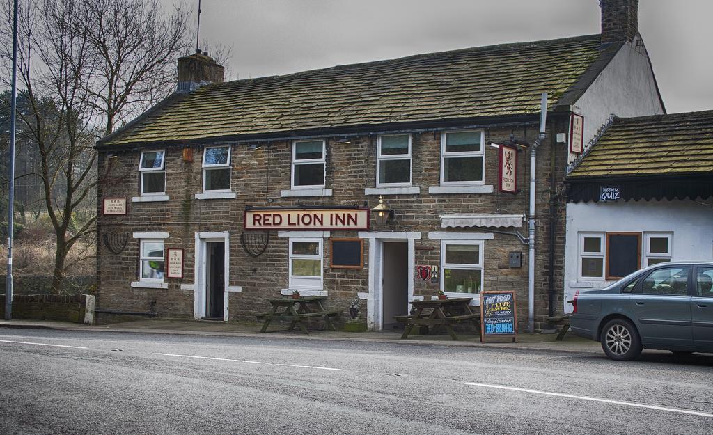The Red Lion Inn Holmfirth Kültér fotó