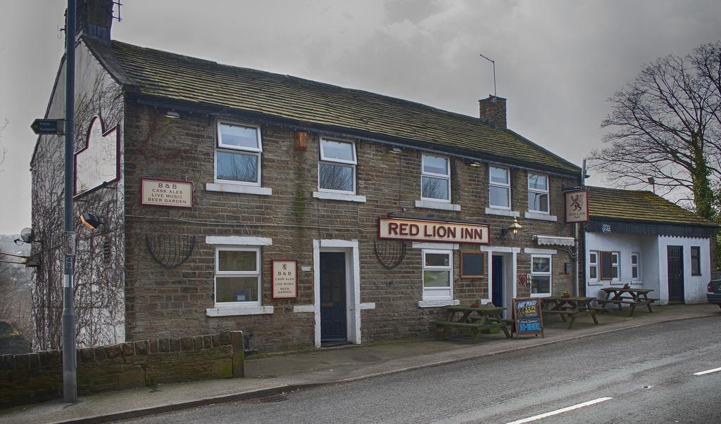 The Red Lion Inn Holmfirth Kültér fotó