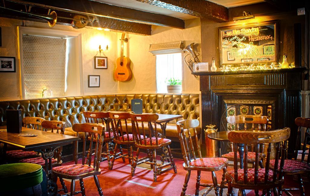 The Red Lion Inn Holmfirth Kültér fotó